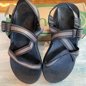 Chaco Z1 classics. Size 12